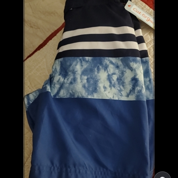 Boys short - Picture 3 of 5